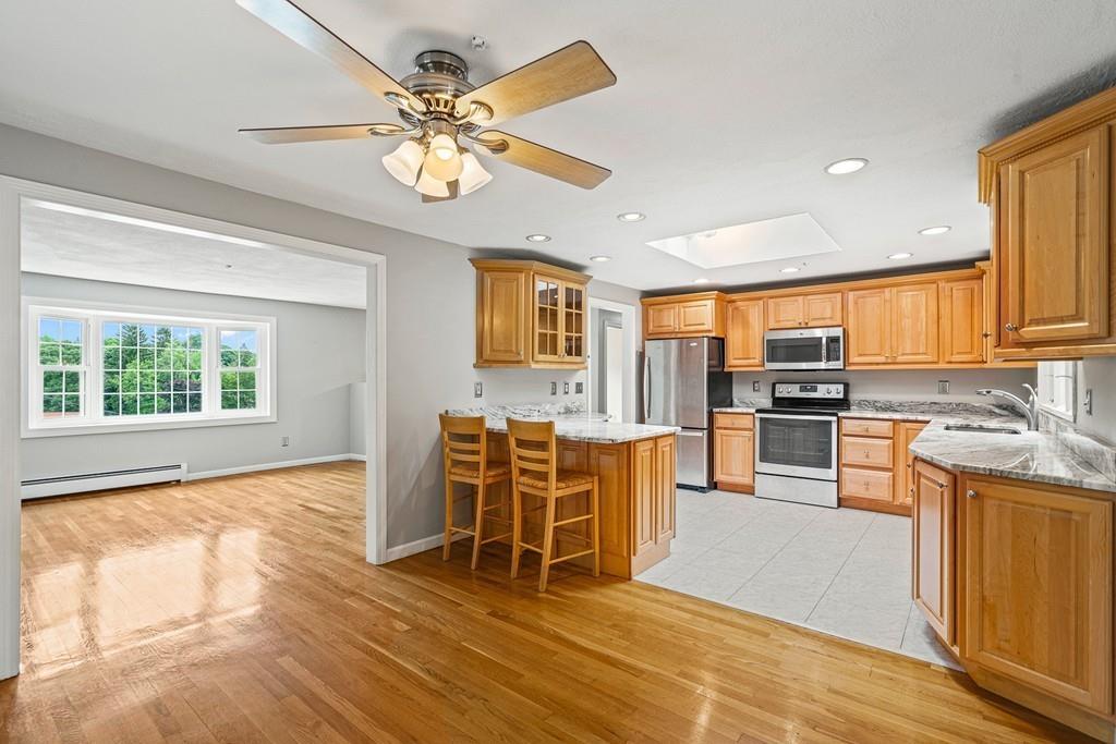 6 Hawk Road Woburn, MA 01801 - Photo 7 of 26 Gallery Image 7