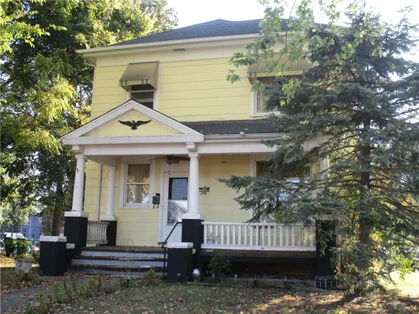 $25,000 | 308 Kitchell Street, Pana, IL 62557