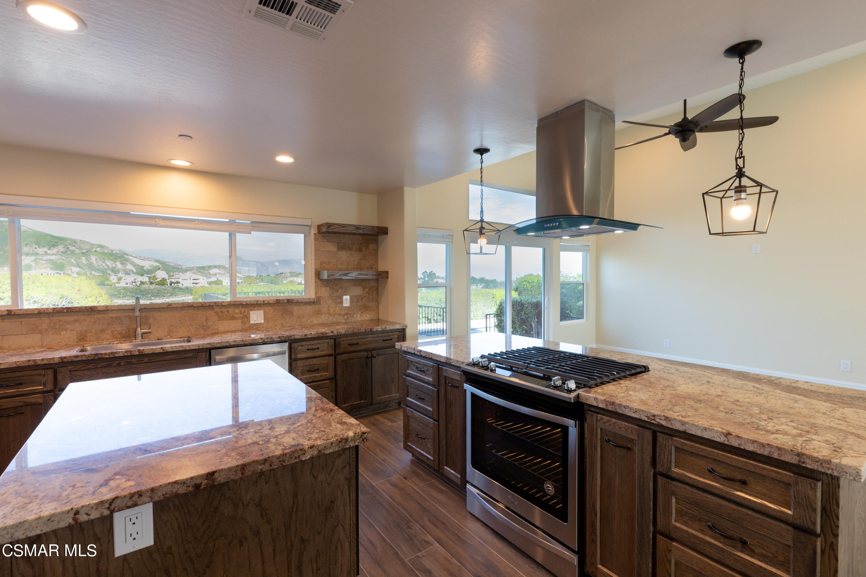 18715 Roxburgh Place Porter Ranch, CA 91326 - Photo 17 of 51 616A0700
