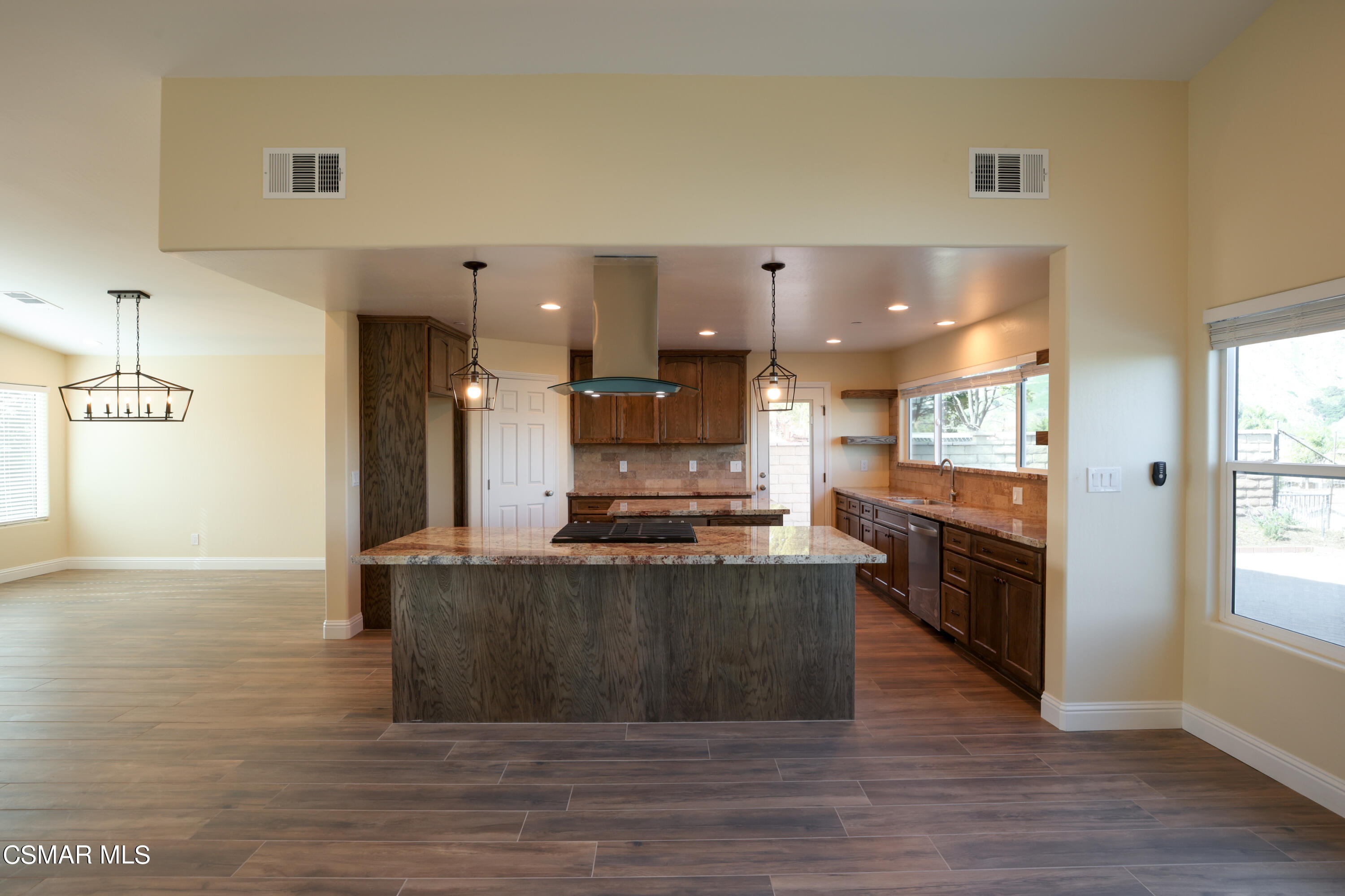 18715 Roxburgh Place Porter Ranch, CA 91326 - Photo 2 of 51 616A0614