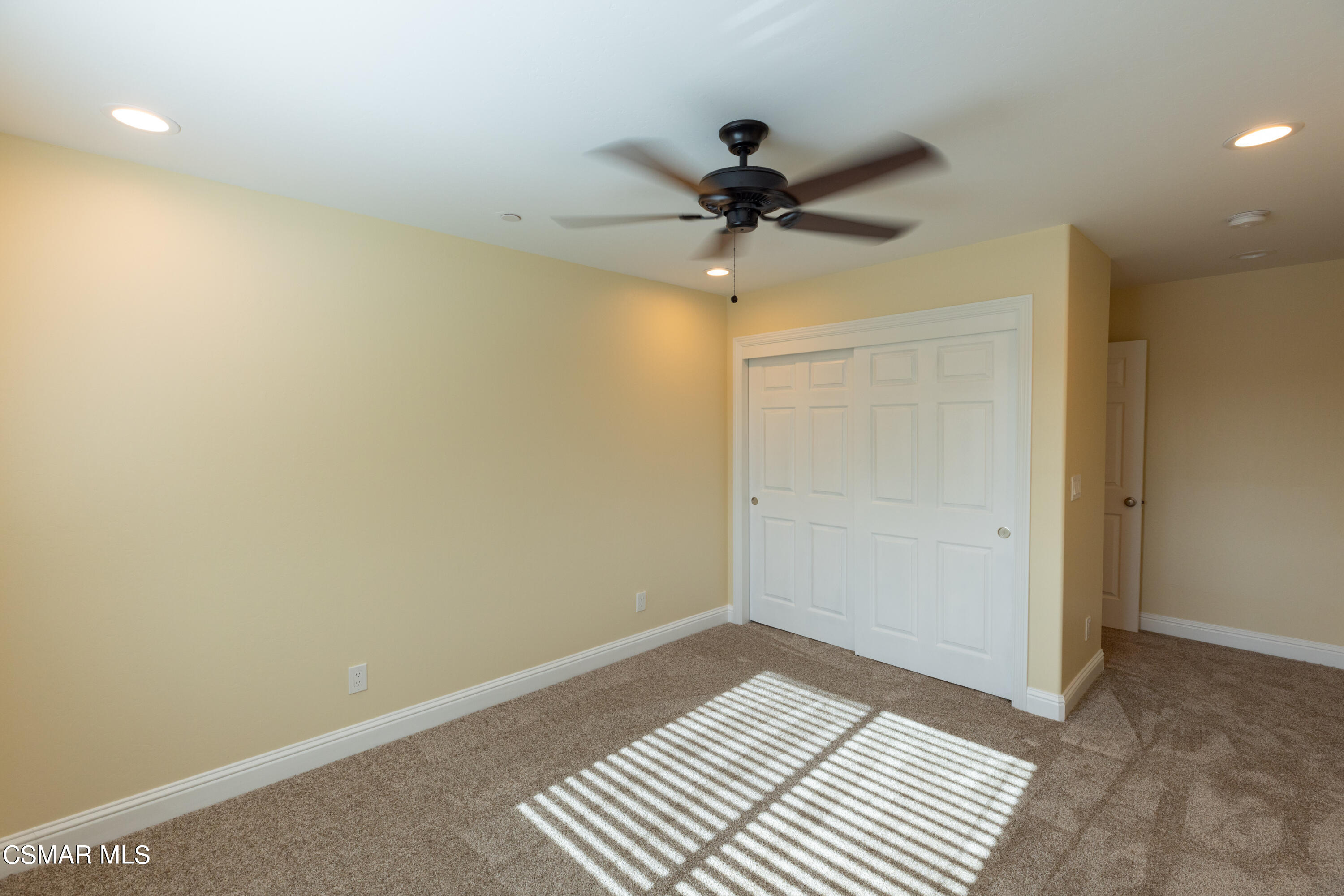 18715 Roxburgh Place Porter Ranch, CA 91326 - Photo 34 of 51 616A0832
