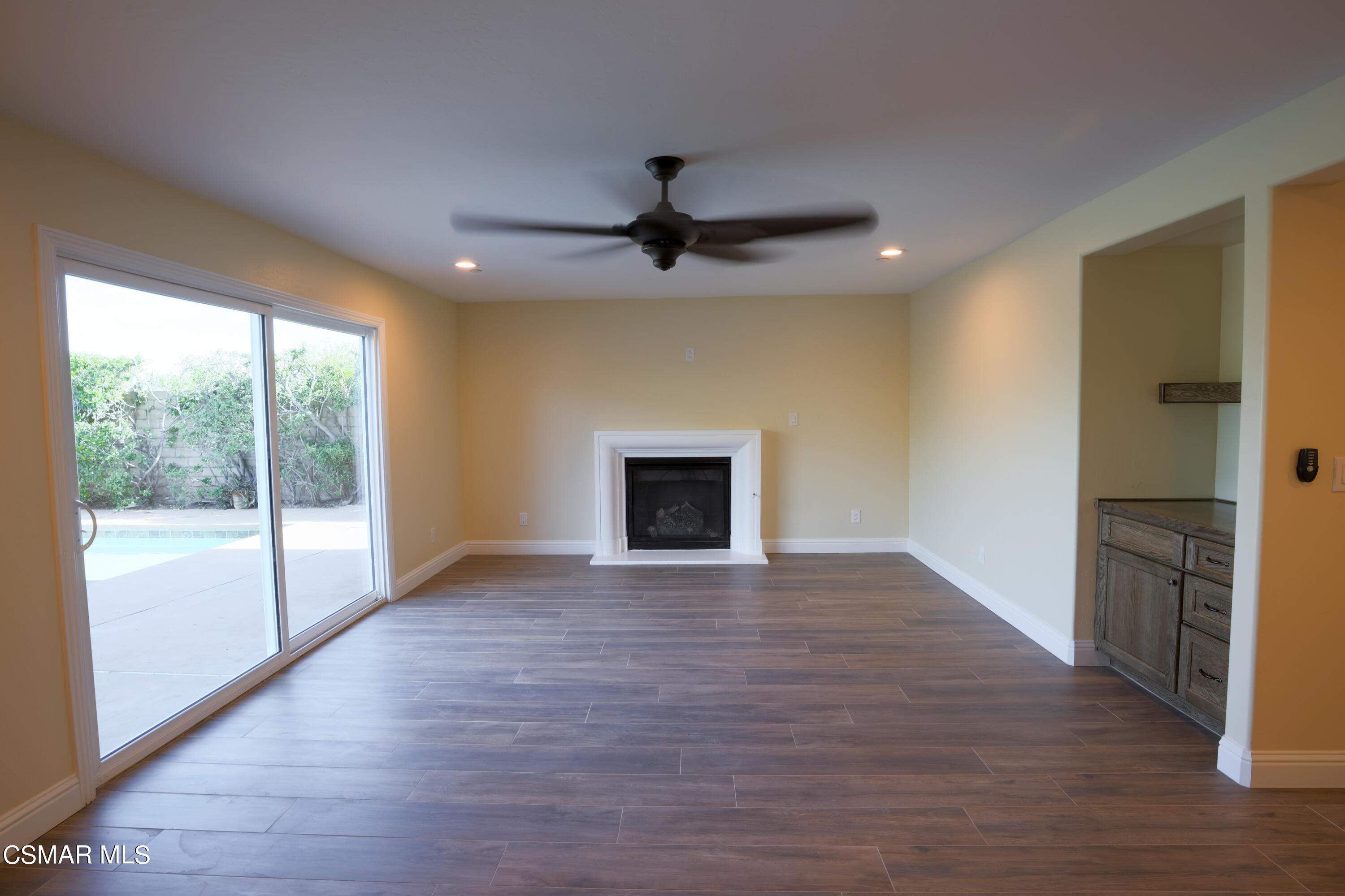18715 Roxburgh Place Porter Ranch, CA 91326 - Photo 10 of 51 616A0675