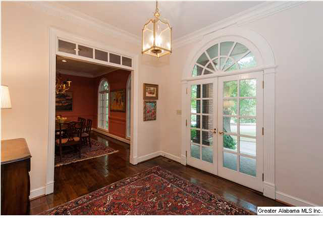 2601 Heathermoor Road Birmingham, AL 35223 - Photo 3 of 32