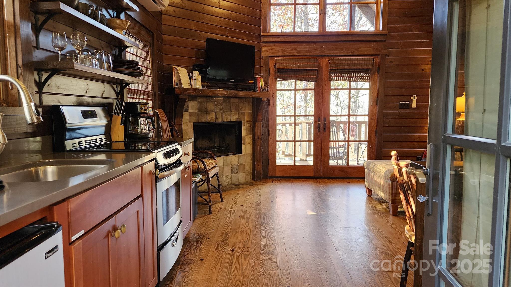 5 Chaucer Road Black Mountain, NC 28711 - Photo 39 of 48 a view of a house with a kitchen