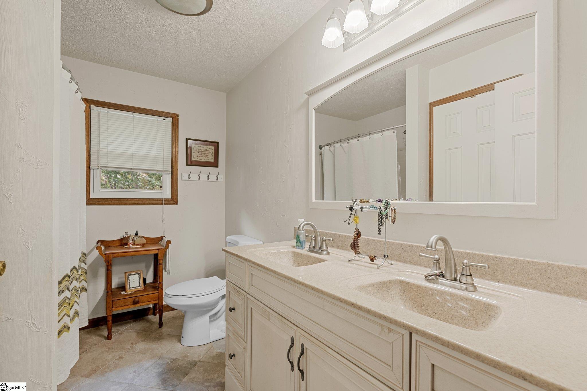 15 Wansley Road Taylors, SC 29687 - Photo 28 of 35 Gallery Image 28