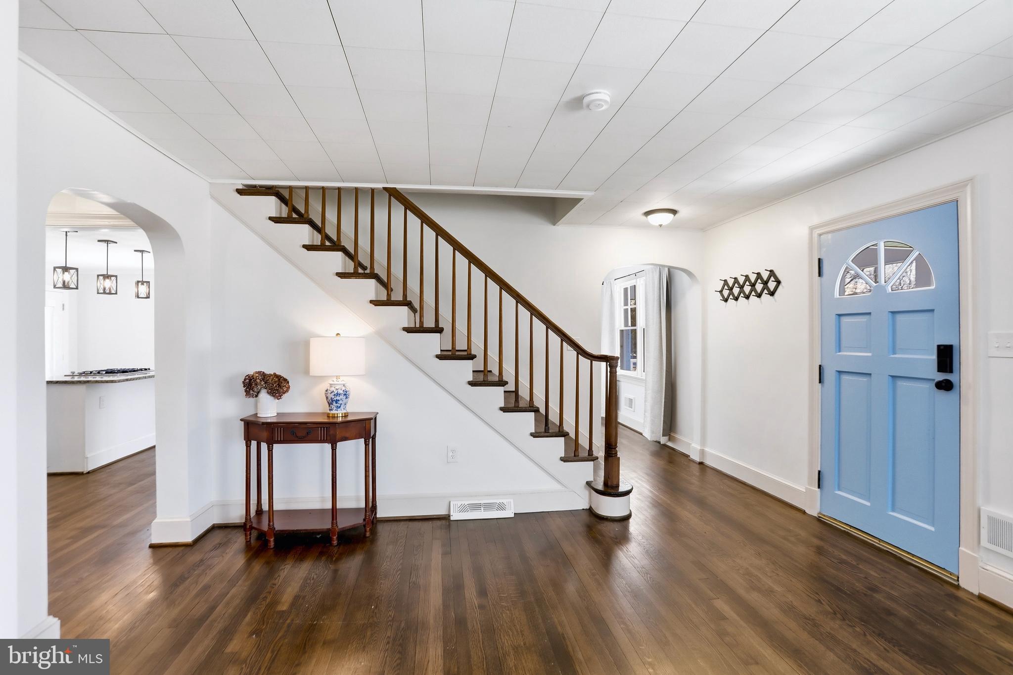 12242 Harpers Ferry Road Purcellville, VA 20132 - Photo 19 of 49 a view of entryway with wooden floor