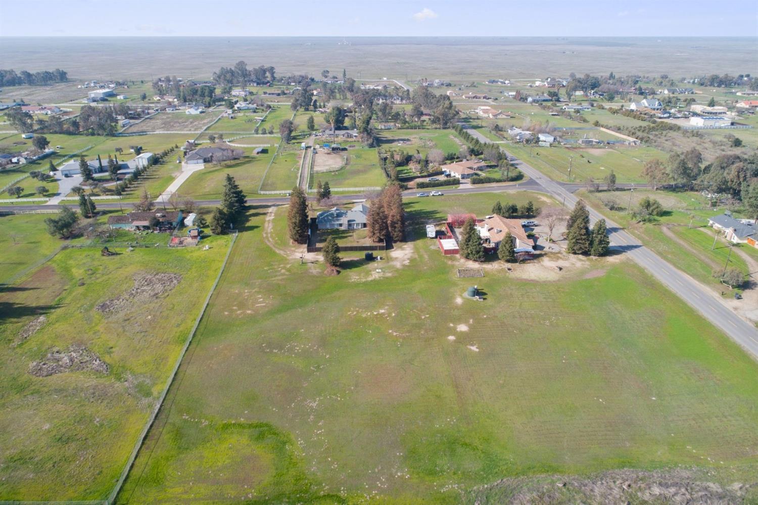16935 Monreal Road Madera, CA 93636 - Photo 27 of 31 Gallery Image 27