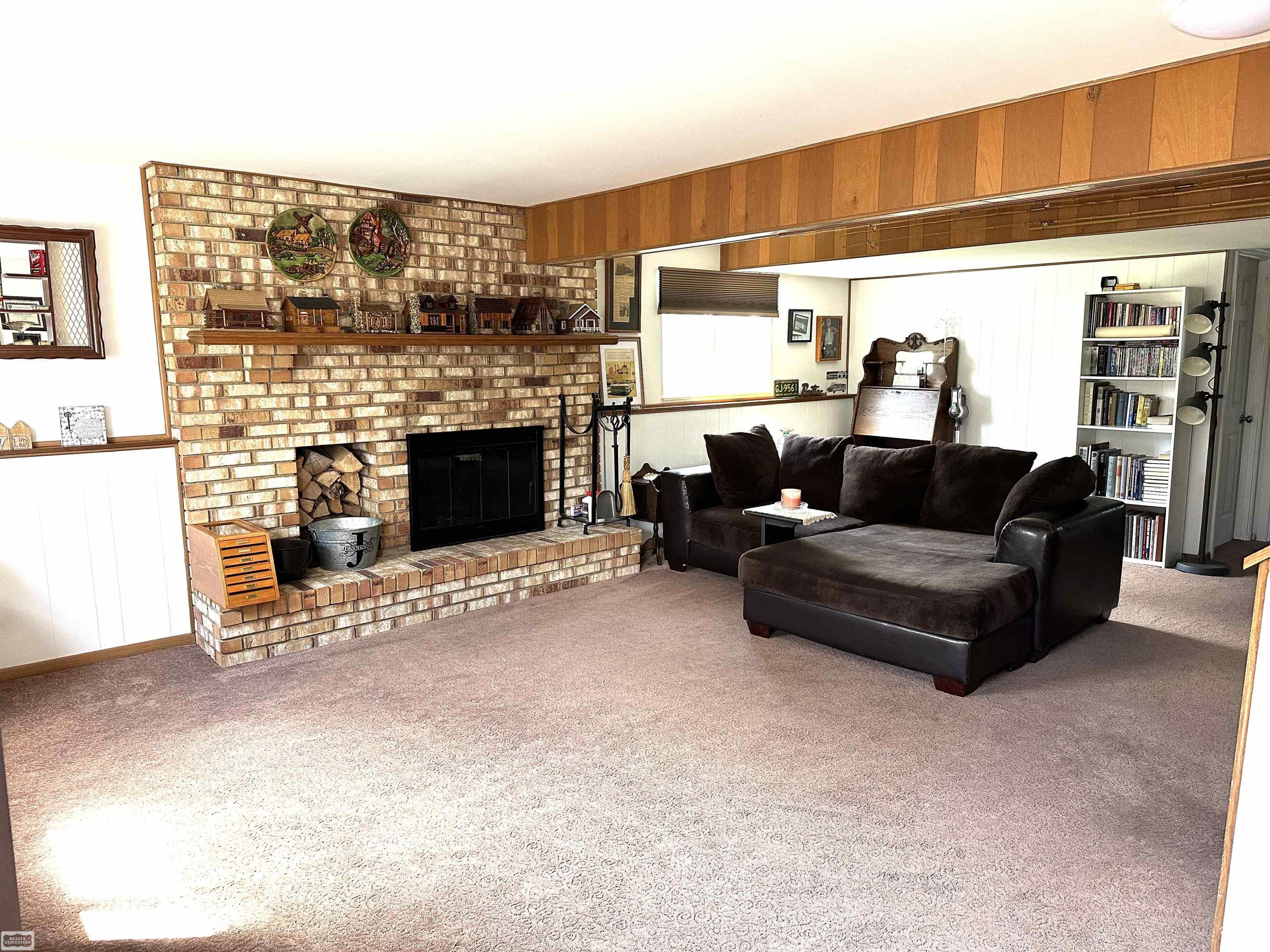 3070 South Boulevard Rochester, MI 48309 - Photo 12 of 22 50139560-d576e2f0-2dee-4e8b-bbab-8795e053524b.JPG