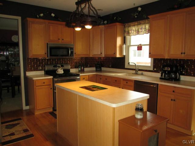 420 Ridge Lane Nazareth, PA 18064 - Photo 2 of 39 Awesome kitchen featuring upgraded stainless steel