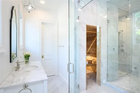 $4,995,000 | 5844 Glendora Avenue, Dallas, TX 75230