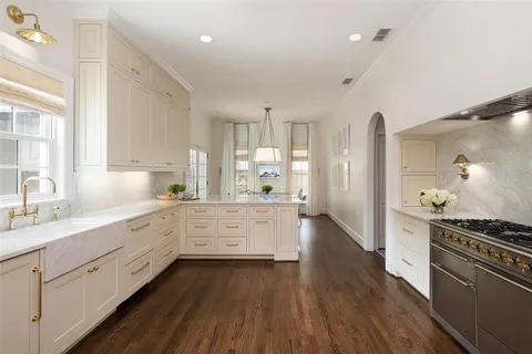 $4,995,000 | 5844 Glendora Avenue, Dallas, TX 75230