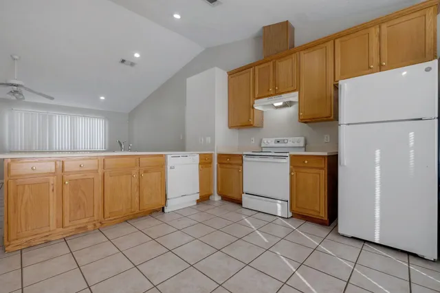 $1,500 | 712 West Brevard Street, Tallahassee, FL 32304