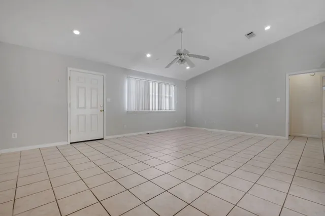 $1,500 | 712 West Brevard Street, Tallahassee, FL 32304