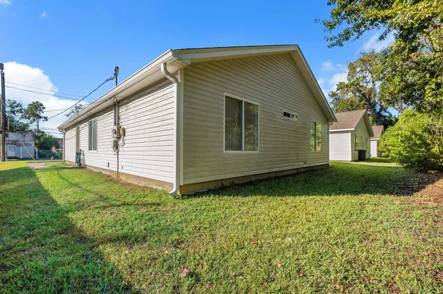 $1,500 | 712 West Brevard Street, Tallahassee, FL 32304