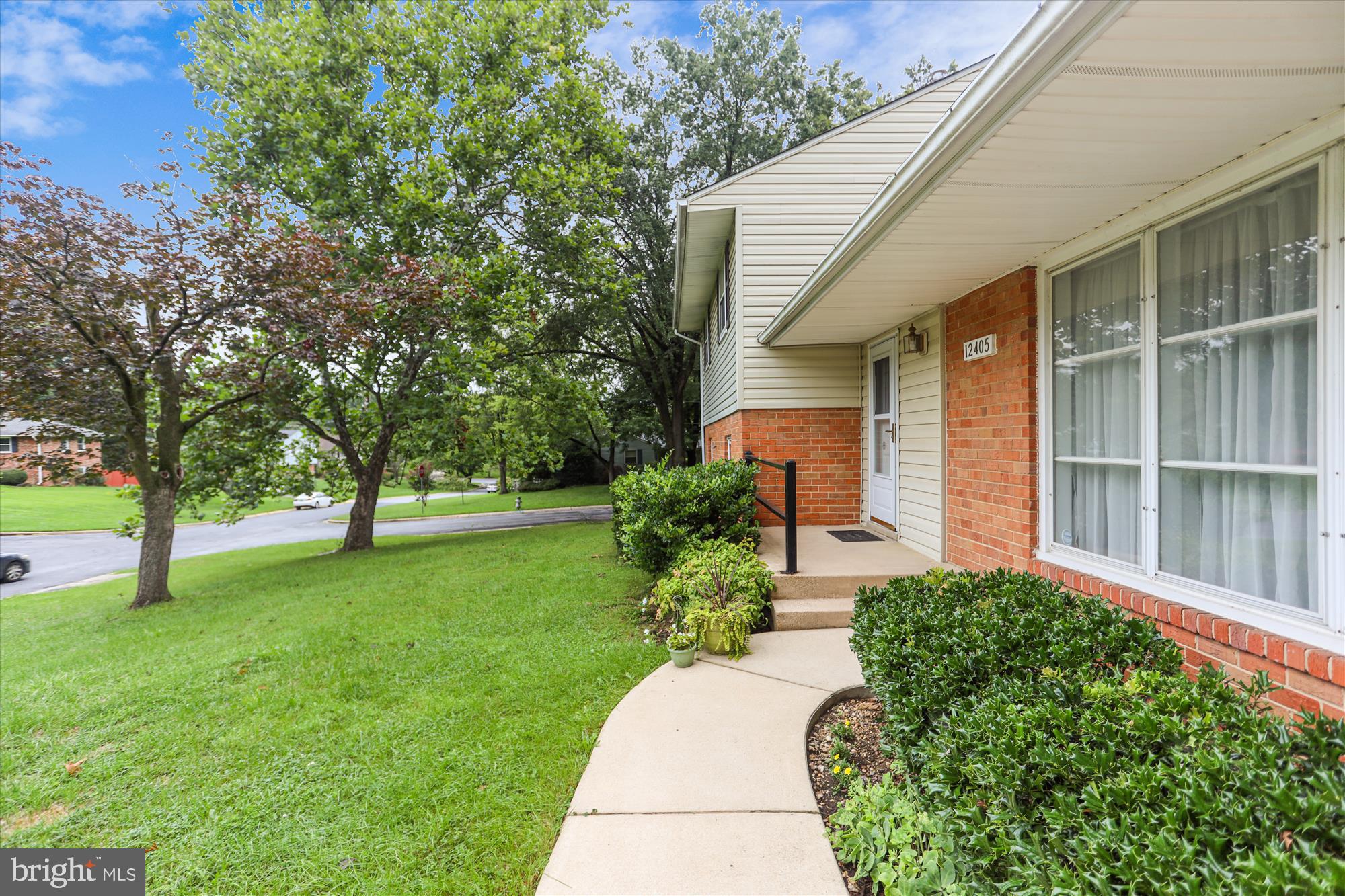 12405 Mylott Street Silver Spring, MD 20904 - Photo 3 of 62 Gallery Image 3