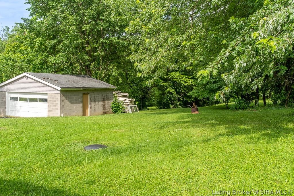 4320 Grant Line Road New Albany, IN 47150 - Photo 12 of 13 Gallery Image 12