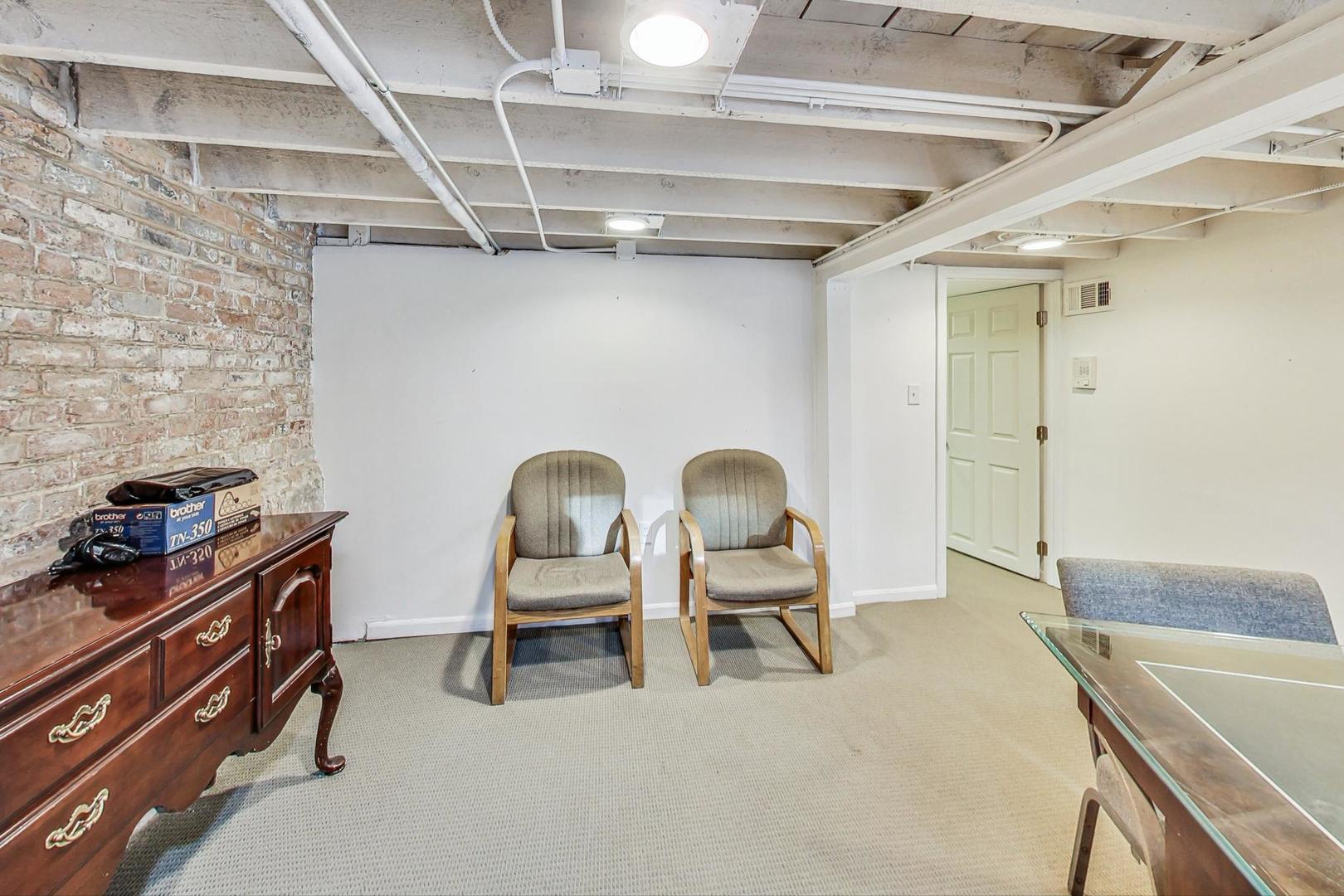4332 North Kenmore Avenue Chicago, IL 60613 - Photo 28 of 32