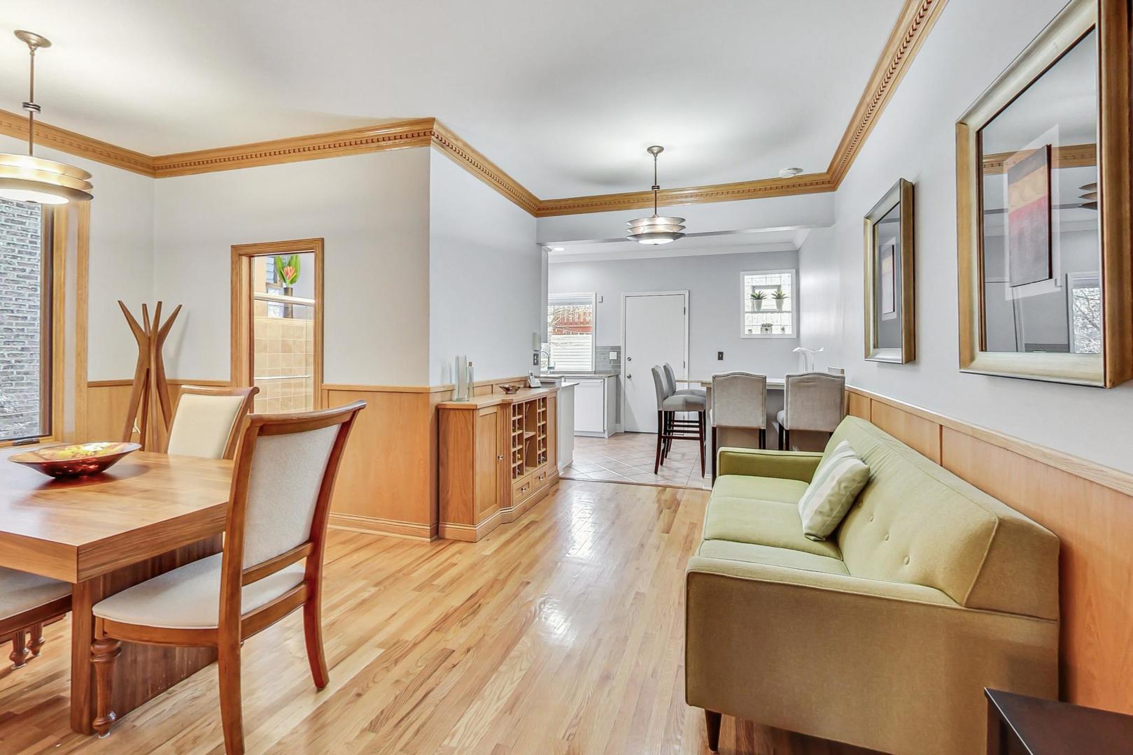 4332 North Kenmore Avenue Chicago, IL 60613 - Photo 6 of 32