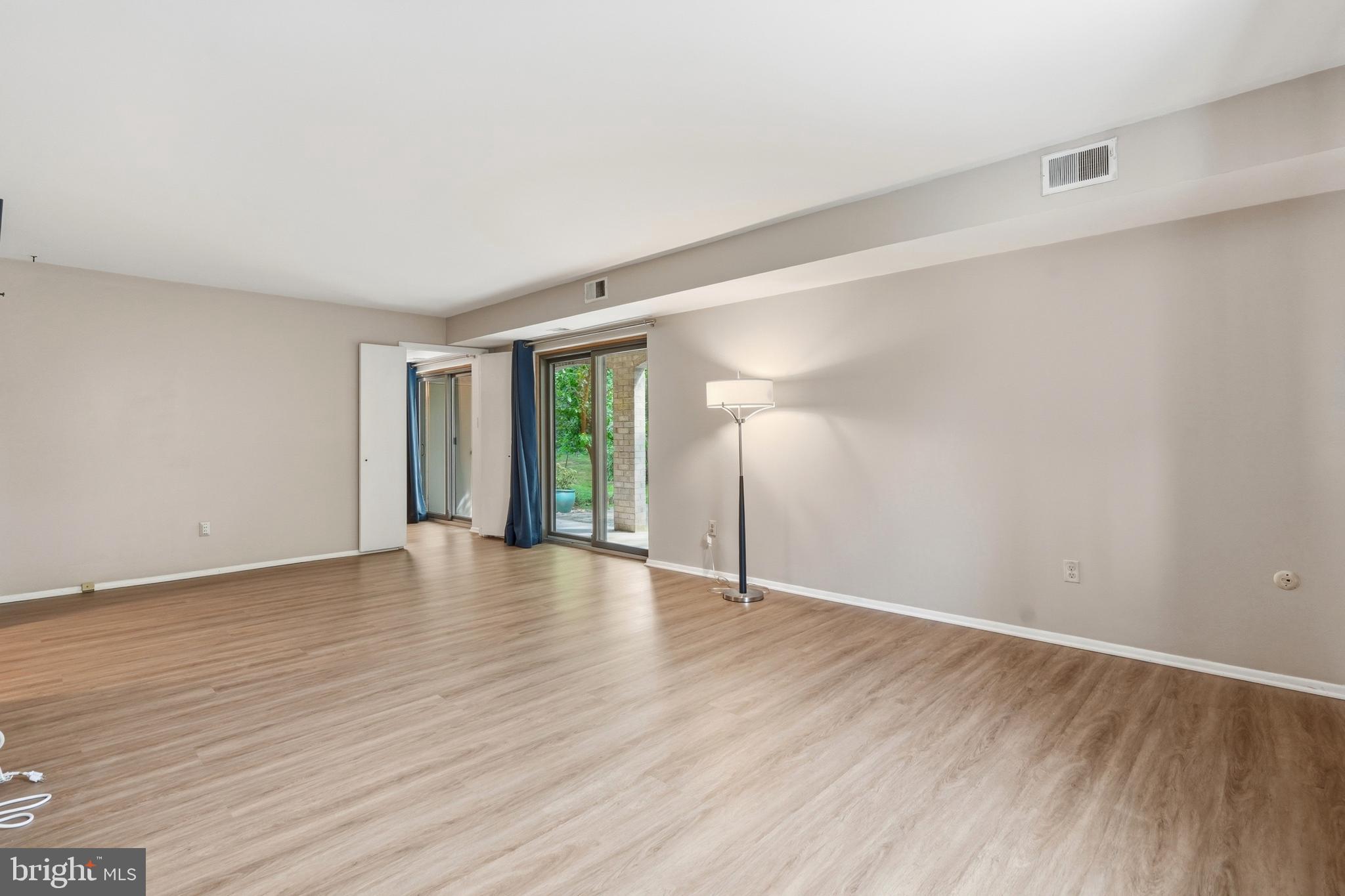 181 Providence Forge Road Royersford, PA 19468 - Photo 11 of 50 LIving room