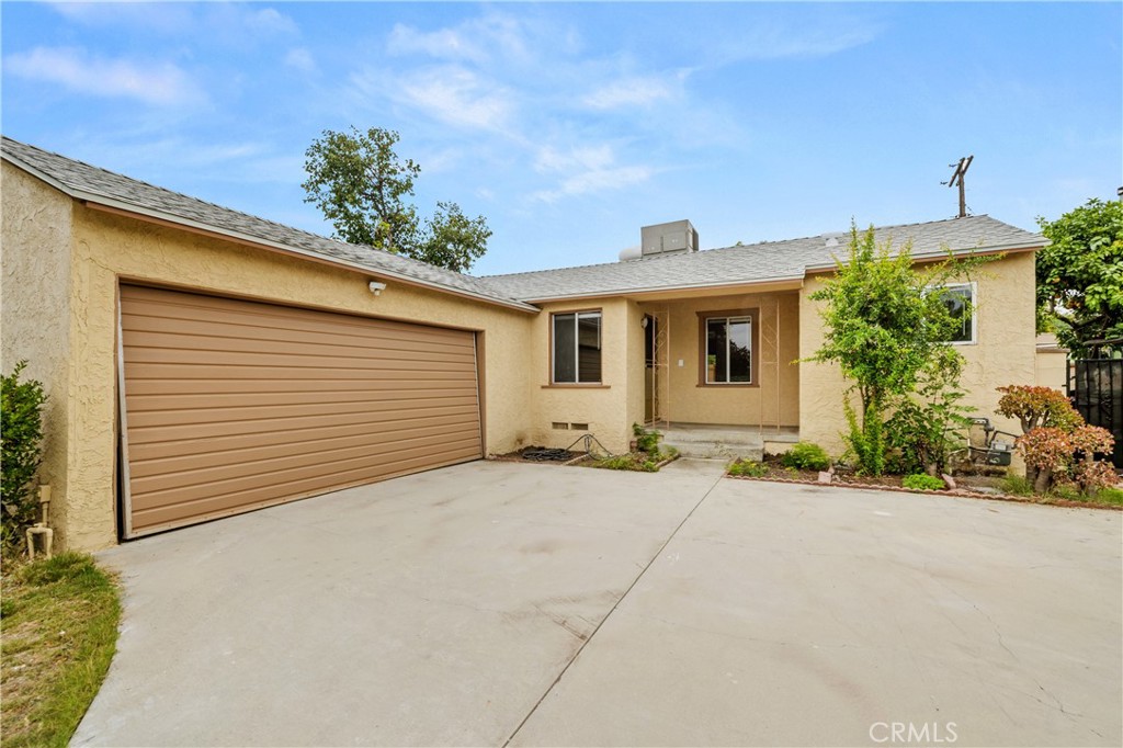 18418 Sylvan Street Reseda, CA 91335 - Photo 3 of 18