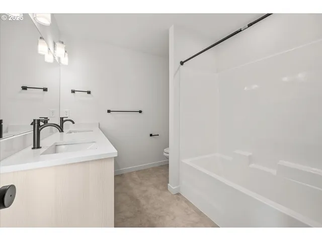 $449,900 | 5016 Northeast 113th Street, Vancouver, WA 98686