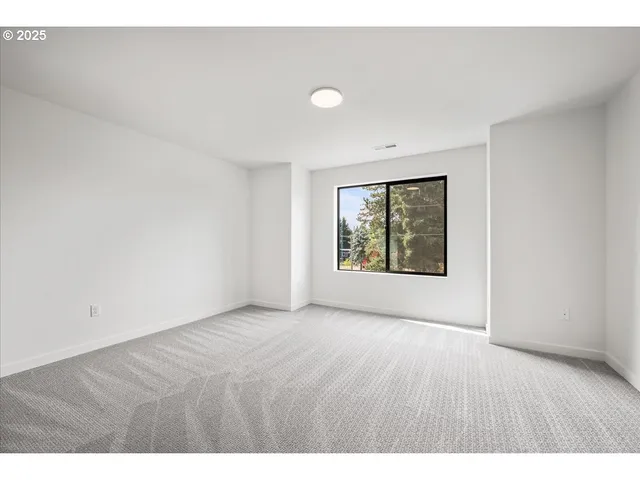 $449,900 | 5016 Northeast 113th Street, Vancouver, WA 98686