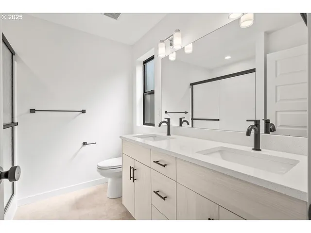 $449,900 | 5016 Northeast 113th Street, Vancouver, WA 98686