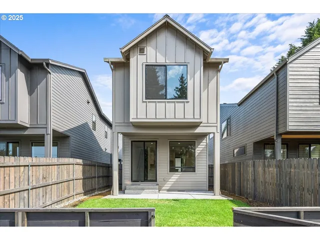 $449,900 | 5016 Northeast 113th Street, Vancouver, WA 98686