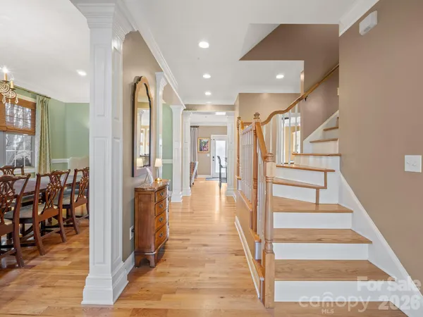 $998,000 | 4852 Brookridge Drive Northeast, Hickory, NC 28601