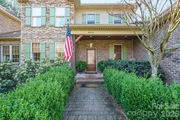 $998,000 | 4852 Brookridge Drive Northeast, Hickory, NC 28601