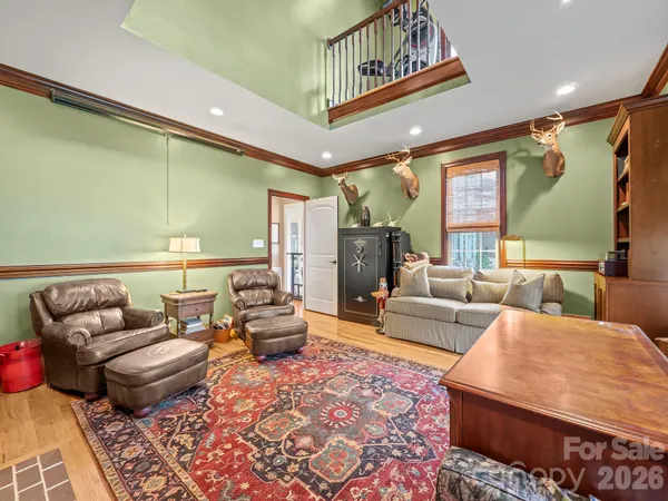 $998,000 | 4852 Brookridge Drive Northeast, Hickory, NC 28601