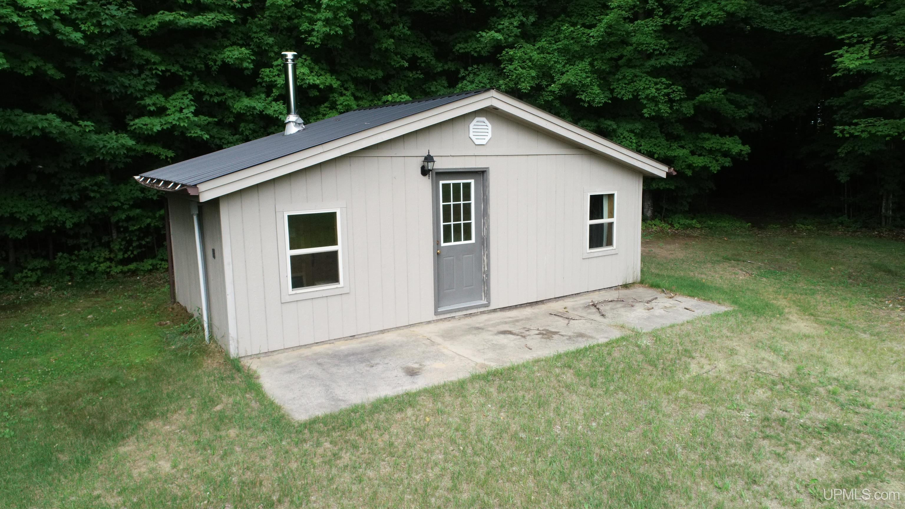 7054 West Co Road Manistique, MI 49854 - Photo 13 of 32