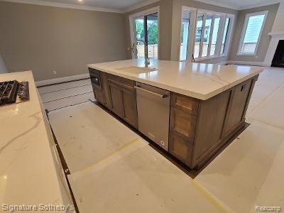 2323 Yorkshire Road Birmingham, MI 48009 - Photo 13 of 42