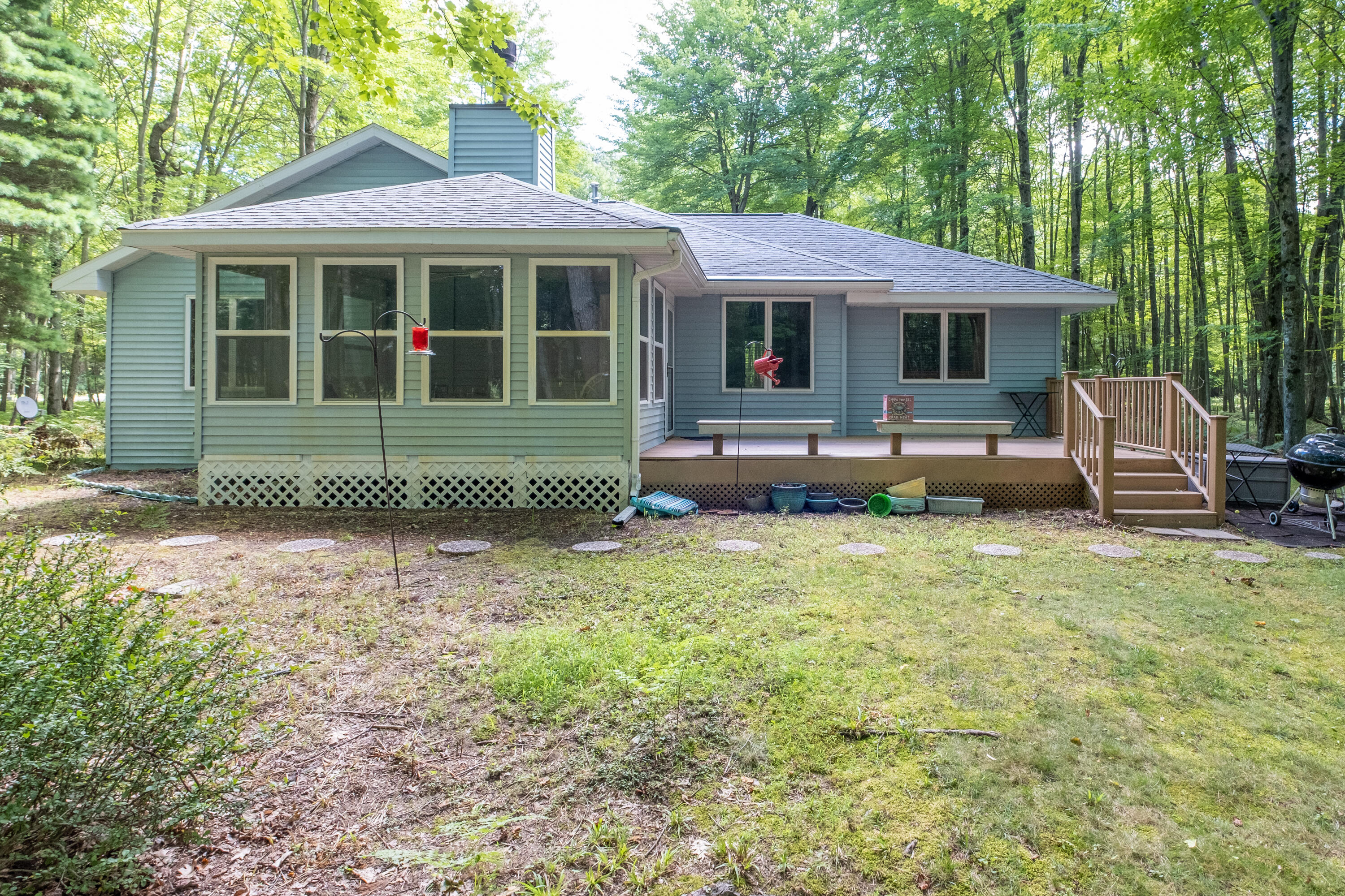 6095 Deerfield Road Canadian Lakes, MI 49346 - Photo 2 of 26 DSCF1246