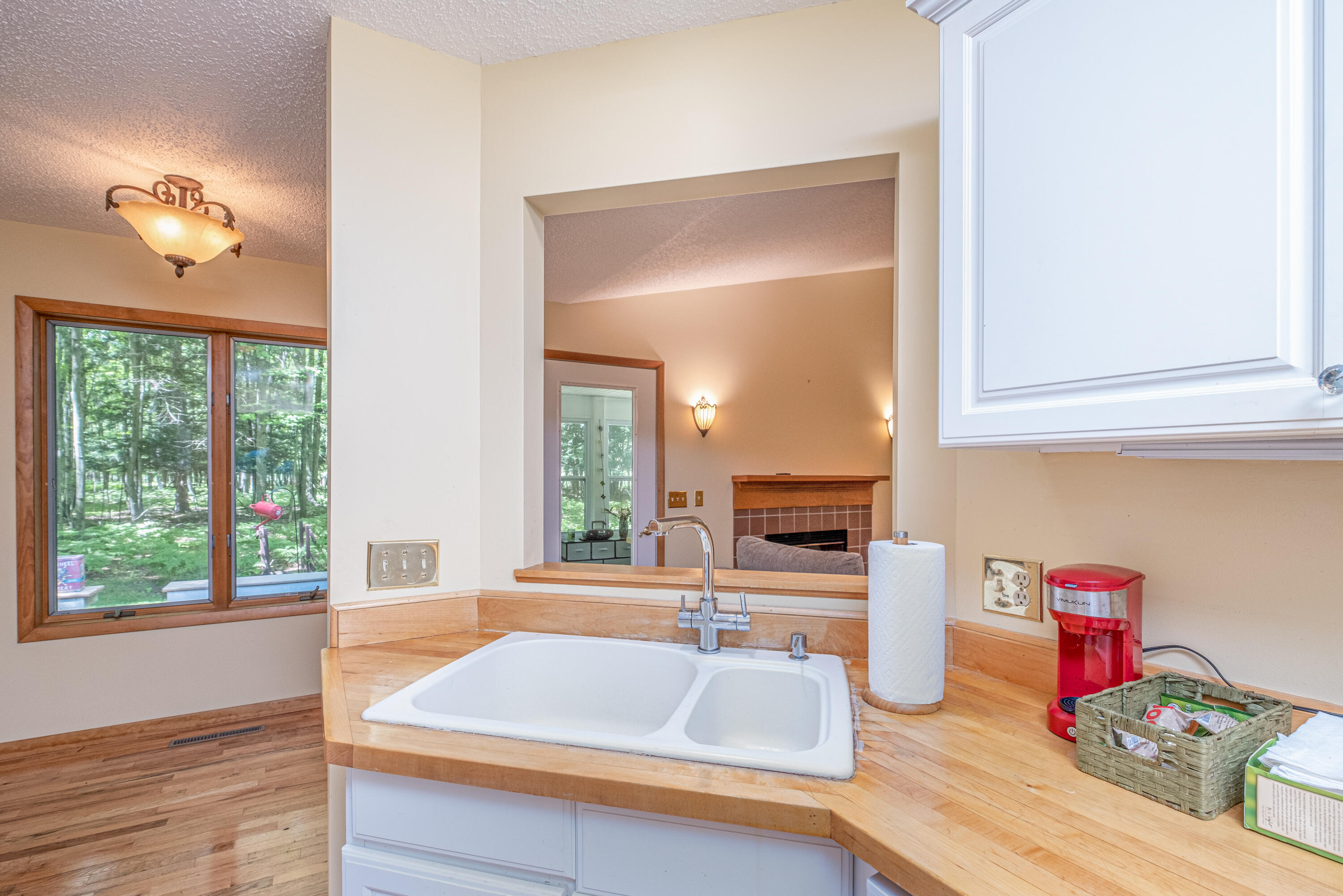 6095 Deerfield Road Canadian Lakes, MI 49346 - Photo 5 of 26 DSCF1332-Edit
