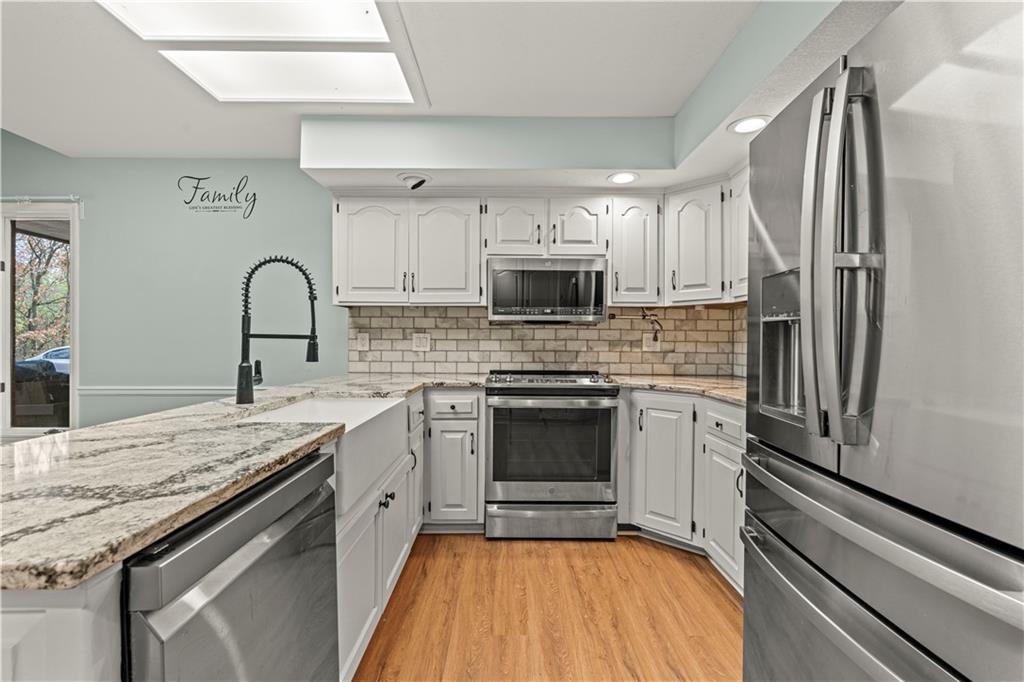 5880 Clare Road Shawnee, KS 66226 - Photo 12 of 50