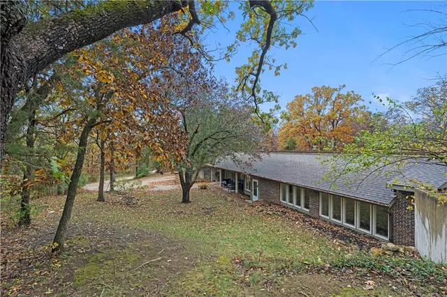 $550,000 | 5880 Clare Road, Shawnee, KS 66226