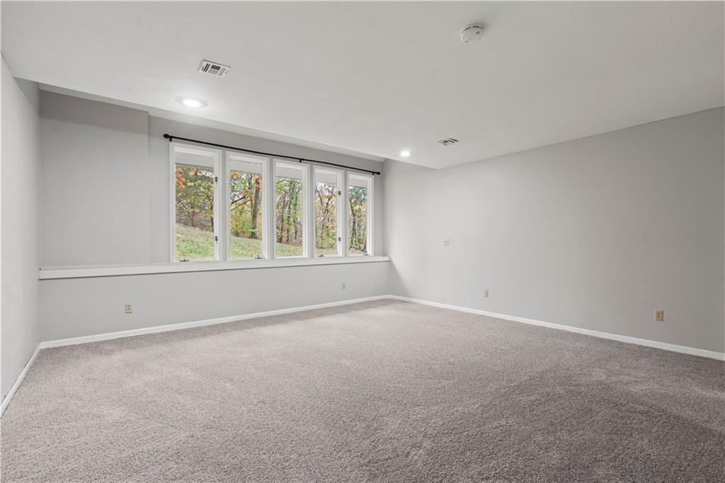 5880 Clare Road Shawnee, KS 66226 - Photo 32 of 50