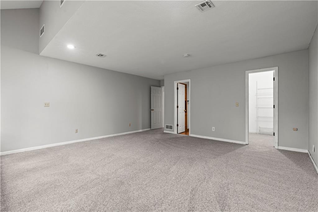 5880 Clare Road Shawnee, KS 66226 - Photo 33 of 50