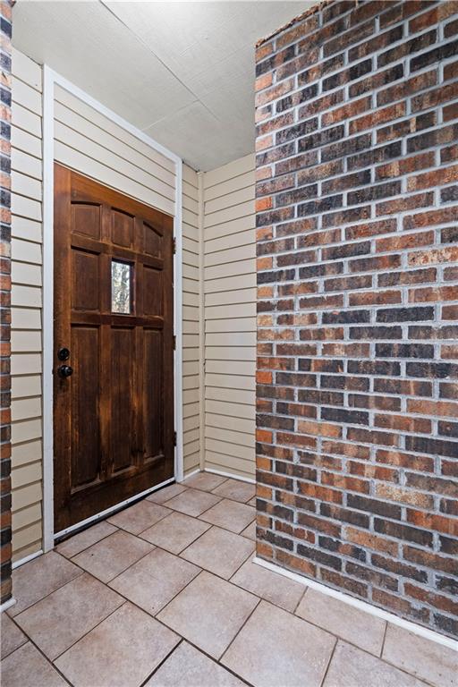 5880 Clare Road Shawnee, KS 66226 - Photo 5 of 50