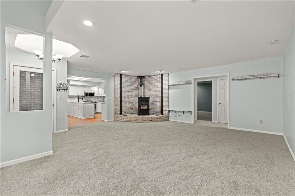 5880 Clare Road Shawnee, KS 66226 - Photo 8 of 50