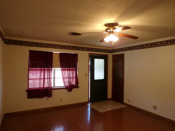 $155,000 | 716 Collier Drive, Spearman, TX 79081