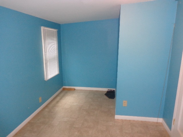 822 Barnum Road Rockford, IL 61109 - Photo 6 of 6 Gallery Image 6