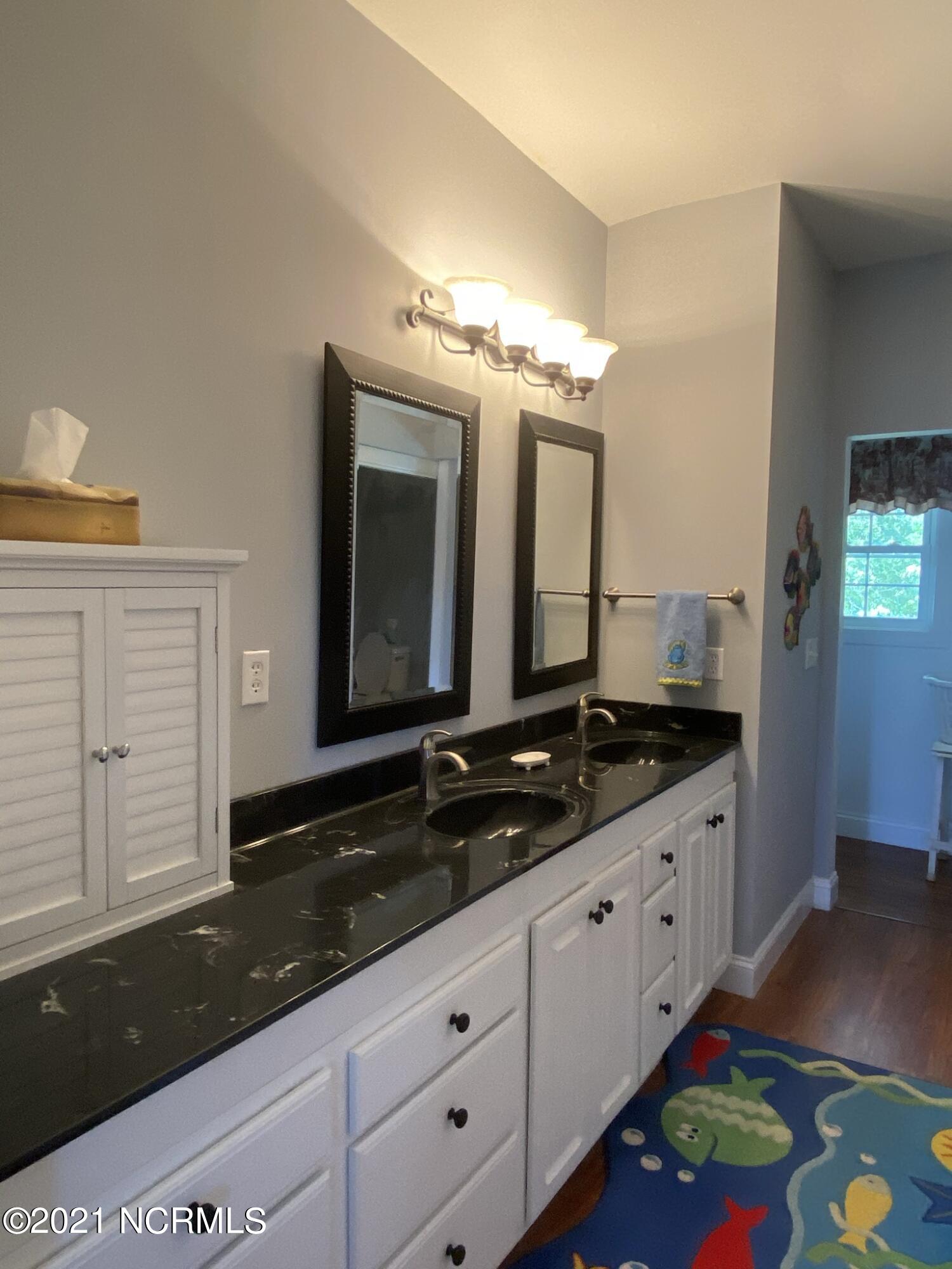 105 Overlook Road Chocowinity, NC 27817 - Photo 36 of 134 masterbath
