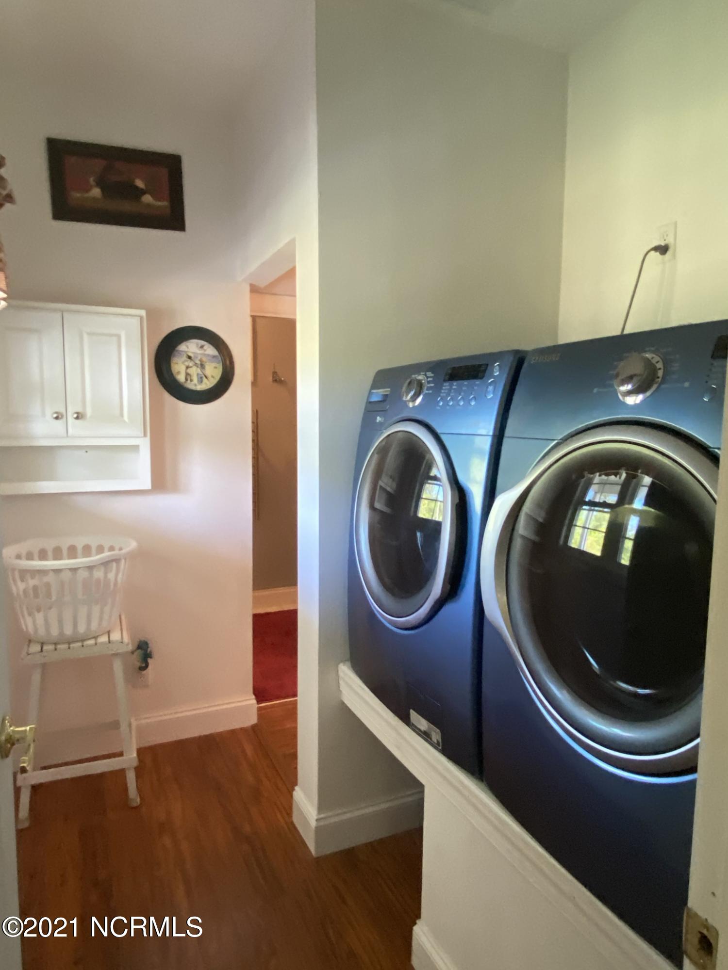 105 Overlook Road Chocowinity, NC 27817 - Photo 40 of 134 laundry
