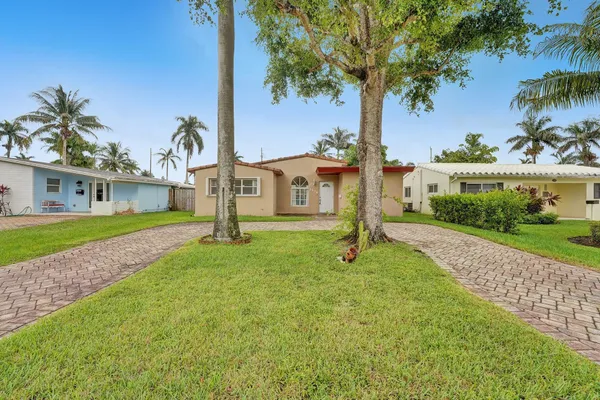 $2,800 | 1506 Liberty Street, Hollywood, FL 33020