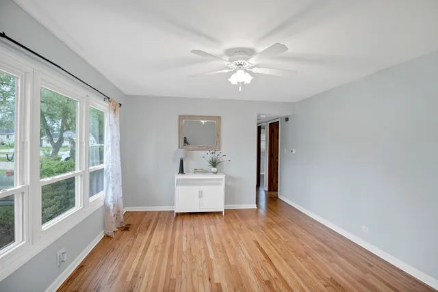 $369,000 | 2N643 Diane Avenue, Glendale Heights, IL 60139