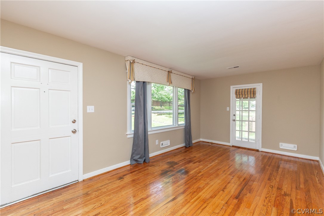 8904 Penguin Road Henrico, VA 23229 - Photo 7 of 41 Gallery Image 7