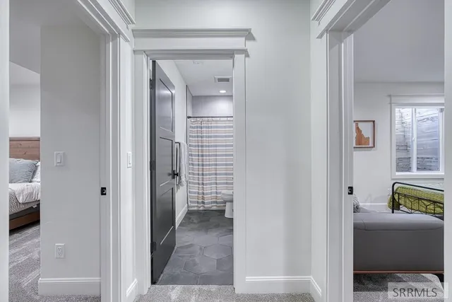 $1,499,000 | 4887 North Sunset Drive, Iona, ID 83427