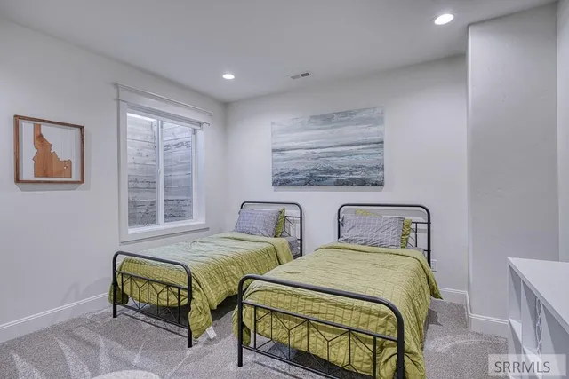 $1,499,000 | 4887 North Sunset Drive, Iona, ID 83427